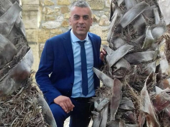 Lite tra automobilisti, 45enne ucciso a Partinico da due fratelli: fermati per omicidio preterintenzionale