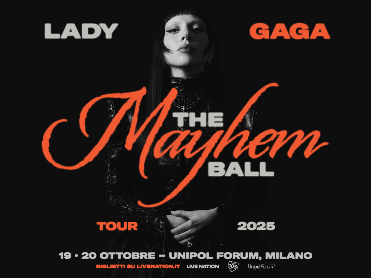 Lady Gaga in concerto a Milano: è caccia ai biglietti con 200mila fan in coda per acquistarli assediati dagli attacchi bot e prezzi fino a 460 euro