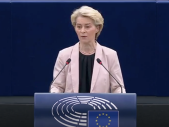 Copertina di Dazi, Von Der Leyen: “Pronti a risposte forti se necessario, non è l’Europa che ha iniziato questo scontro”