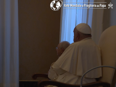 Copertina di Diffuso audio del Papa registrato prima del suo ricovero: il messaggio dedicato all’uso delle nuove tecnologie