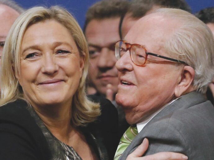 Le Pen e la tesi della lotta politica per via giudiziaria