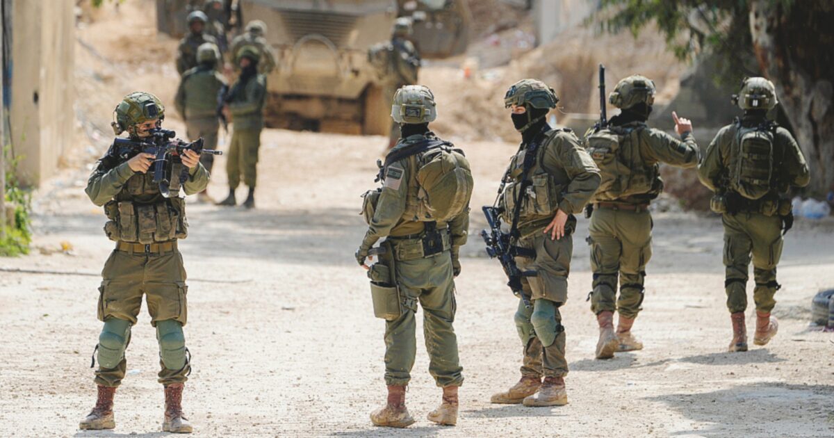 Cisgiordania: adesso i coloni israeliani attaccano anche i militari dell’Idf