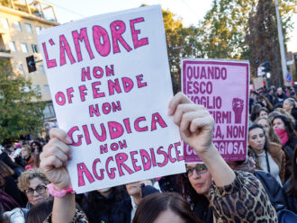 Femminicidi Sula e Campanella, le voci di chi fa prevenzione nelle università: “Si sottovaluta ancora il controllo. E lo stereotipo maschile è un tabù”