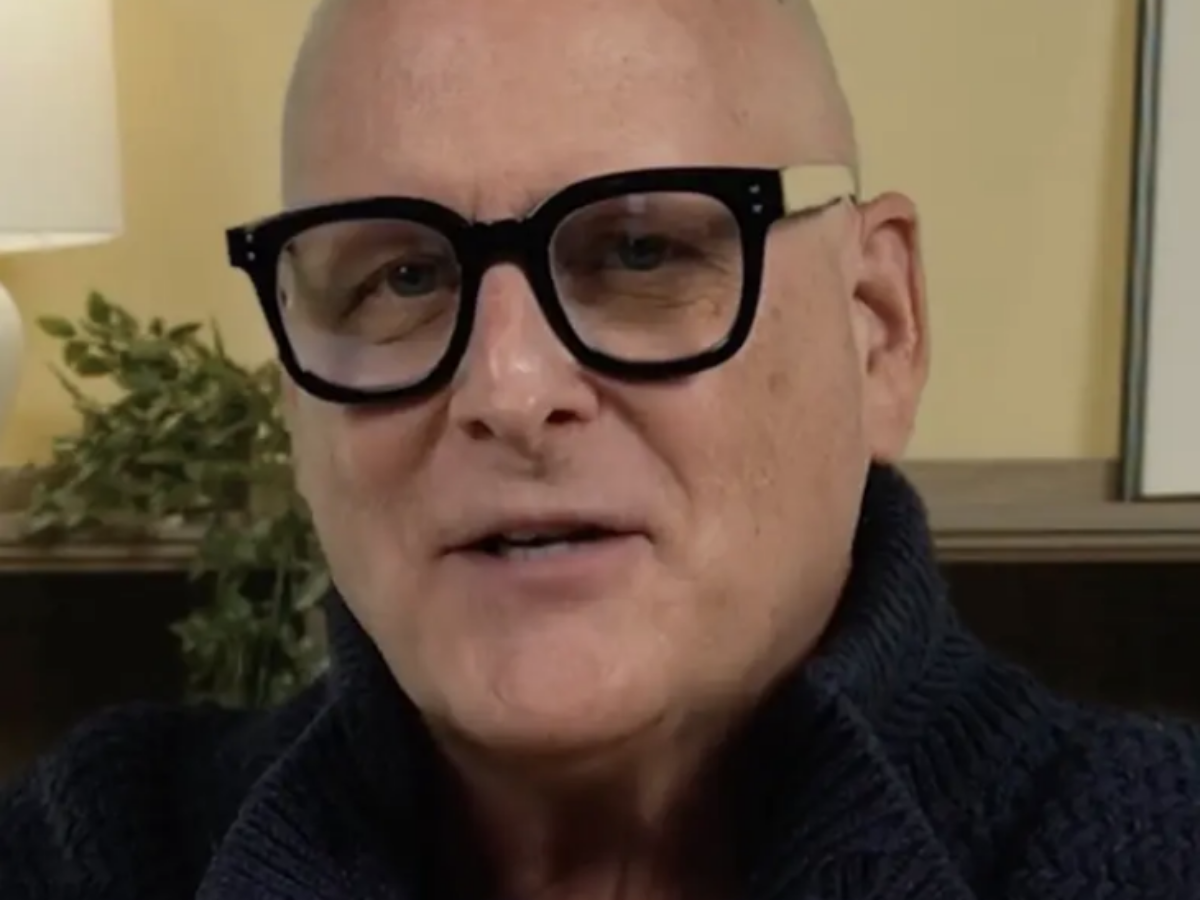 “Ero pronto a morire, dopo il quinto ciclo di chemio non ce la facevo più. Ma ora il cancro è sparito”: Dave Coulier racconta la sua lotta contro un linfoma non-Hodgkin al terzo stadio