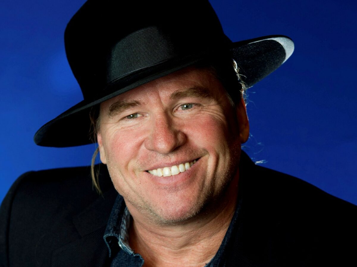 “Val Kilmer è morto per polmonite e insufficienza respiratoria. È stato a letto per mesi prima del decesso”: TMZ ha pubblicato il certificato di morte
