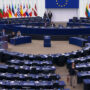 Copertina di Gaza, il Parlamento Ue contro il blocco degli aiuti imposto da Israele: “Si rispetti il diritto internazionale”