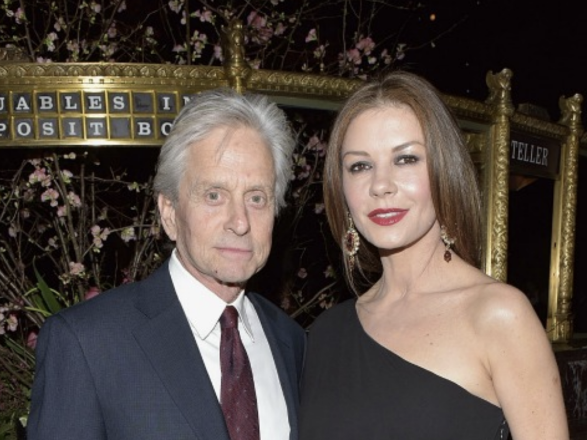 “Siamo stati separati per un po’ ed è stata una scelta vincente. Ci siamo chiariti le idee e abbiamo capito che dobbiamo stare insieme”: parla Catherine Zeta-Jones