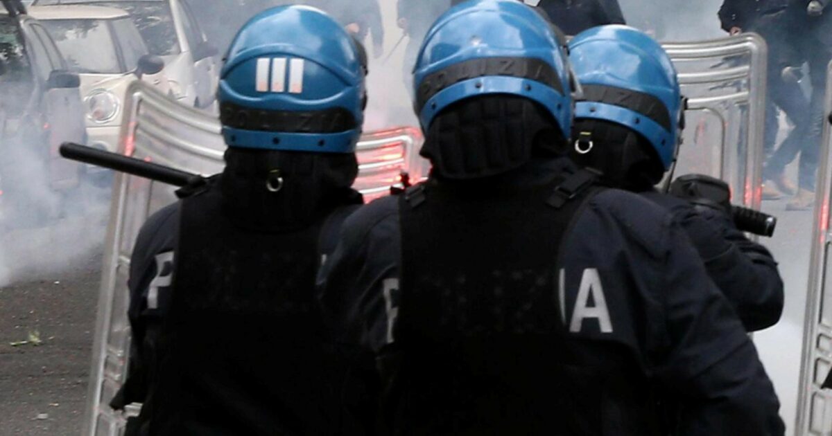 Scontro tra tifosi di Como e Atalanta: 300 persone coinvolte in rissa nel Lodigiano