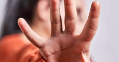 Copertina di Tenta di violentare una commessa all’apertura del supermercato. Arrestato 44enne a Como