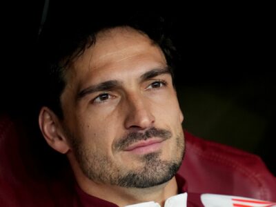 Copertina di Roma, Hummels si ritirerà al termine della stagione: “È arrivato il momento che nessun calciatore può evitare”