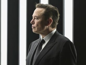 New York Times: “L’Ue valuta una sanzione da un miliardo contro X”