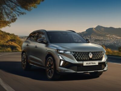 Copertina di Renault Austral, la sorpresa ibrida che non ti aspetti. Meno consumi ed emissioni – FOTO
