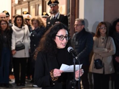 Copertina di Femminicidio Sara Campanella, il discorso commosso della studentessa: “Ennesima vittima del patriarcato”