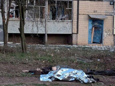 Copertina di Bombe russe: 18 morti. Macchina della verità a Kiev