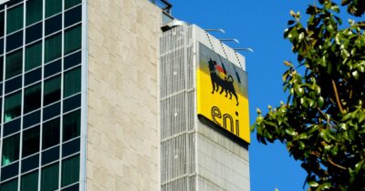 Copertina di Prezzi dell’energia, cosa succederebbe ora con un’Eni totalmente proprietà dello Stato?