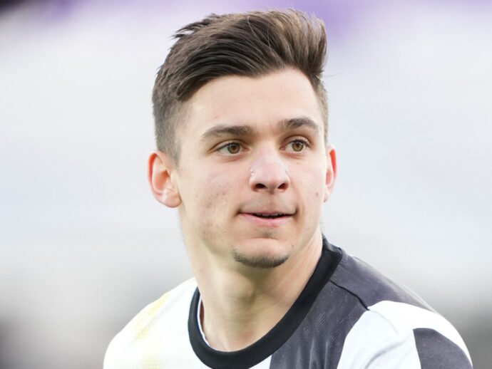 La misteriosa foto di Francisco Conceiçao: “Un giorno lo sapranno”. Messaggio per la Juve o per il Porto?