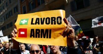 Anch’io ero in piazza il 5 aprile e dico: viva gli sfascisti e i pacifinti! Sono fiero di essere un ‘folle’