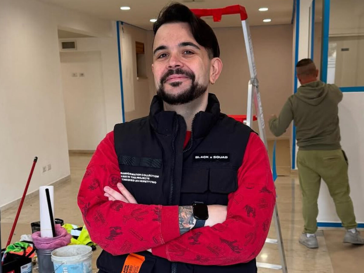 Il creator CiccioGamer89 derubato al “Romics” insegue il ladro e lo fa arrestare: recuperato un costosissimo mazzo di carte Pokémon