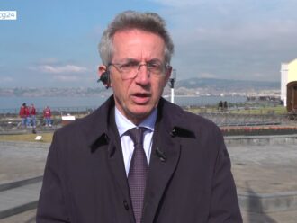 Regionali Campania, Manfredi apre a De Luca: “Deve dare un contributo per coalizione ampia e coesa” – Video