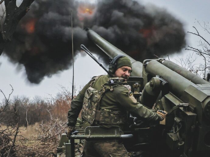 Kiev produce più obici dell’Ue: “Siamo pronti già all’export”