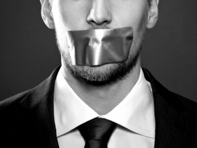 Copertina di Pensiero dominante e la carriera vola