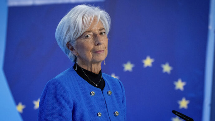 La Bce alza ancora i tassi di 25 punti base. In salita le stime sull’inflazione causata dalla guerra in Iran: “Sopra il 2% fino al 2028”