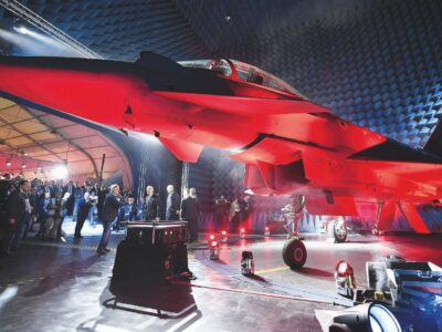 Copertina di Per Leonardo, Iveco&C.  l’abbuffata è già iniziata