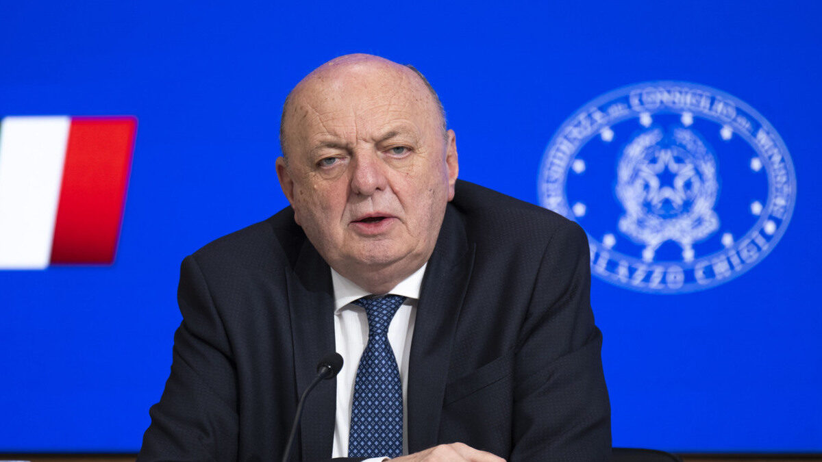decreto bollette tetto del gas e spread sono i punti caldi della 8216trattativa8217 tra roma e bruxelles da Ilfattoquotidiano.it decreto bollette tetto del gas e spread sono i punti caldi della 8216trattativa8217 tra roma e bruxelles