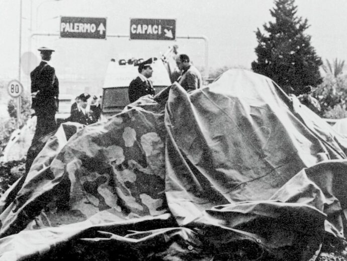 “La ‘biondina’ non era lì”. Capaci, mistero senza fine