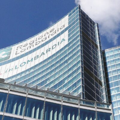 Copertina di Regione Lombardia, terra dei vitalizi: 10 mila € in più all’anno