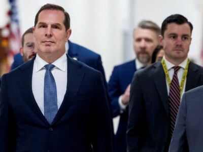 Copertina di La mente dei tagli a Usaid finisce licenziato pure lui