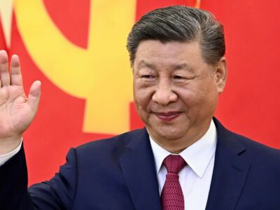 Copertina di Trump, nuovo dietrofront sulle auto. La Cina rilancia