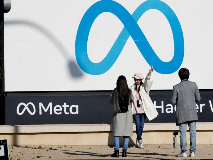 Intelligenza artificiale, Meta userà i dati degli utenti per addestrarla