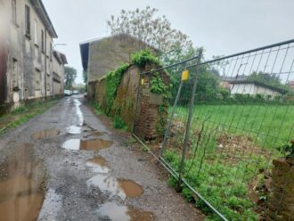 Picchia e violenta una 14enne conosciuta sui social: arrestato 21enne. Era il primo appuntamento