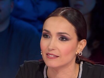 Copertina di “Al matrimonio di Walter Siti una scrittrice ha flirtato con mio marito davanti al suo, le ho detto davanti a tutti di vergognarsi”: la confessione di Caterina Balivo