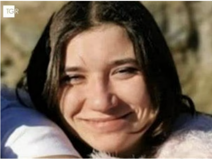 Svolta nelle indagini sulla morte di Marta Maria Ohryzko, trovata in un dirupo a Ischia: arrestato il compagno, è accusato di omicidio