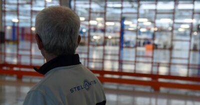 Copertina di Stellantis ferma in anticipo la fabbrica di Cassino: confermata l’indiscrezione del Fatto.it