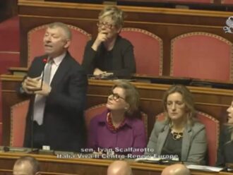 Dl Sicurezza, scontro in Senato. L'ira di Scalfarotto: "Scippo del governo"