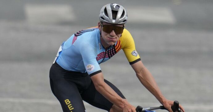 “Temevo di dover smettere, l’Islam mi ha aiutato”: la confessione di Remco Evenepoel