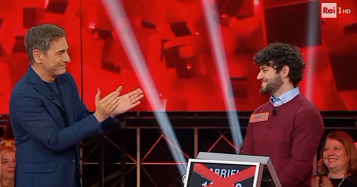 “300mila euro vinti e terzo montepremi più alto di sempre”: Gabriele, il super campione de “L’Eredità” eliminato dopo 33 puntate
