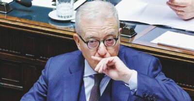 Copertina di Ucraina, “serve un tavolo con Putin”: il governo lo diceva 6 mesi fa