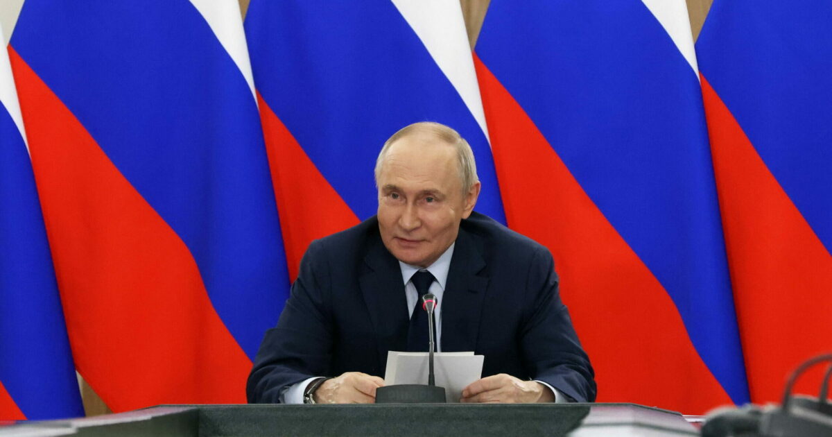 la presunta figlia di putin lavora a parigi in gallerie d arte che espongono artisti pacifisti