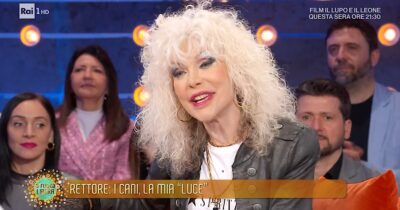 Copertina di “Collins ha iniziato a soffrire di epilessia è stato durissimo. Poi gli attacchi sono scomparsi: è stato un miracolo, una grazia.”: il racconto di Donatella Rettore