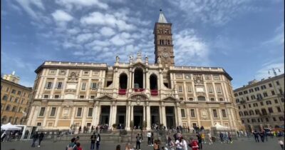 Copertina di Papa Francesco morto, suonano le campane della Basilica di Santa Maria Maggiore a Roma – Video