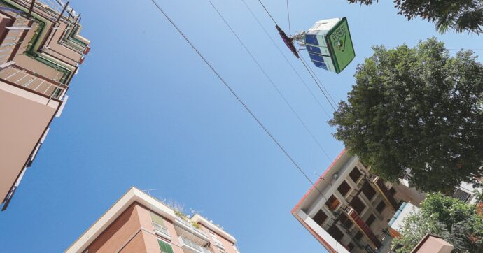 “Napoli, in organico solo 4 ingegneri su 10”: l’allarme sui controlli per la funivia del Faito