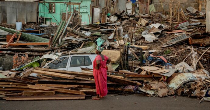 Mayotte, dopo il ciclone Parigi annuncia aiuti per 3 miliardi