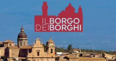 Copertina di Il Borgo dei Borghi 2025: trionfa Militello in Val di Catania, Patrimonio dell’umanità Unesco in Sicilia