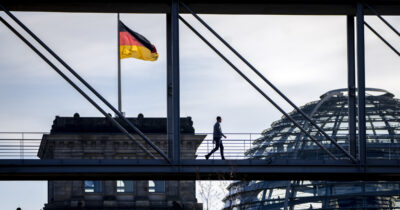 Copertina di Germania senza crescita anche nel 2025. Il governo si appresta a tagliare le stime economiche