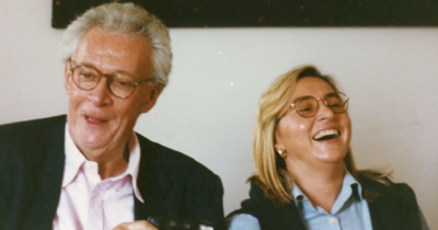 Copertina di Adele Grisendi e La figlia di Nora, una storia che rinasce dall’eredità di Giampaolo Pansa: “Così voleva dare voce ai vinti”