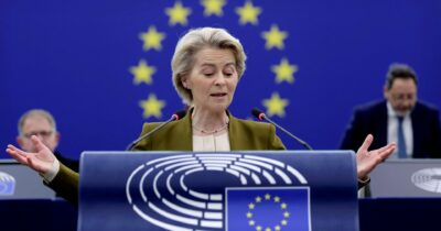 Copertina di ReArm, disastro Ursula: l’Eurocamera boccia l’ok senza il voto